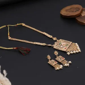 Gold-Plated Stone-Studded & Beaded Jewellery Set